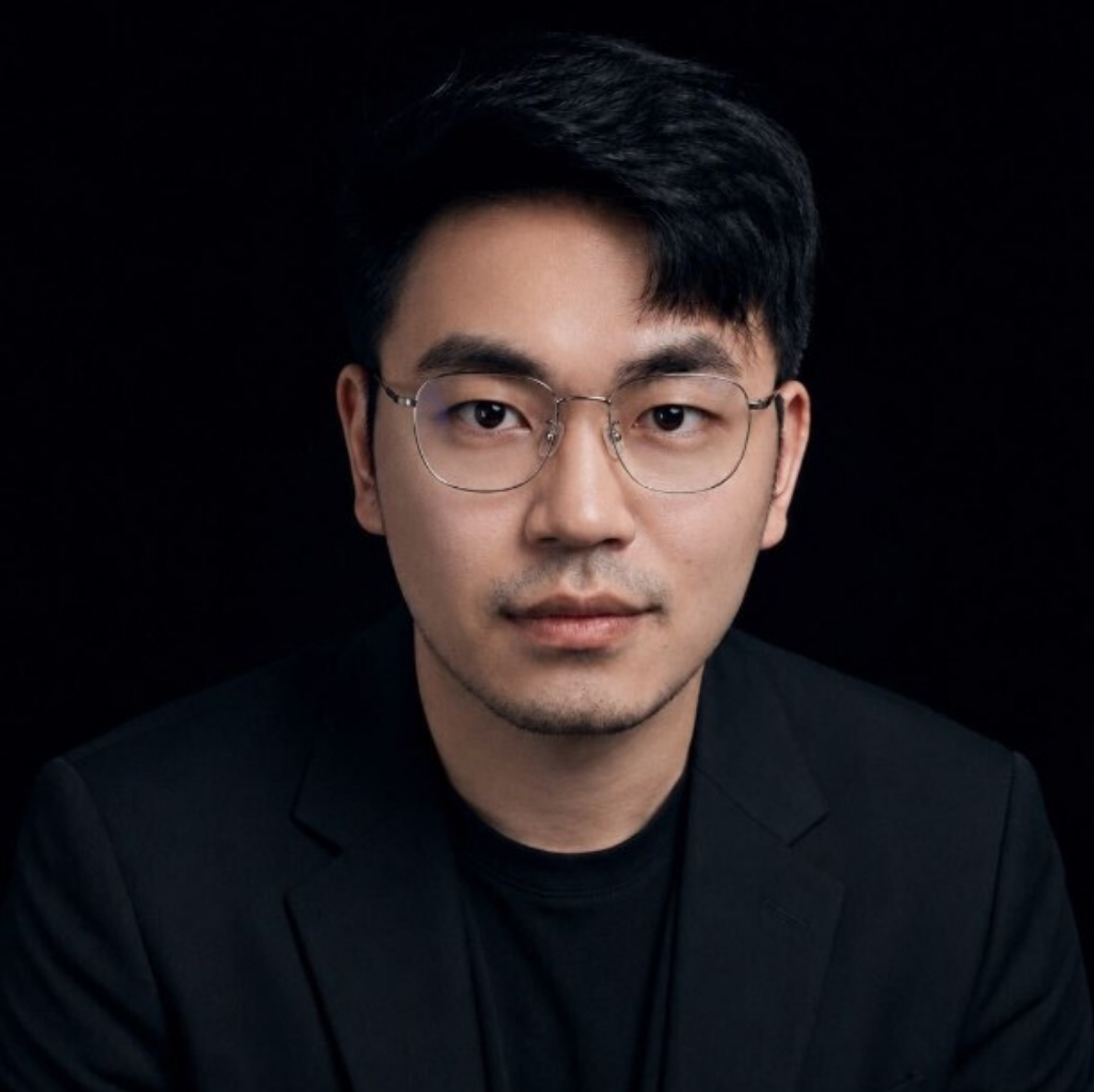 闫航个人照片